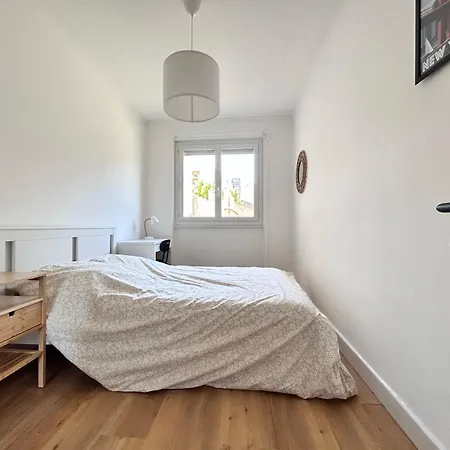 Le Lemptegy - Confortable T4 Proche De La Gare Avec Petit Balcon Appartement
